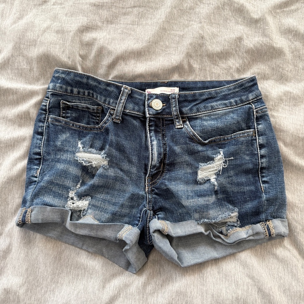 SO Favorite Shortie shorts